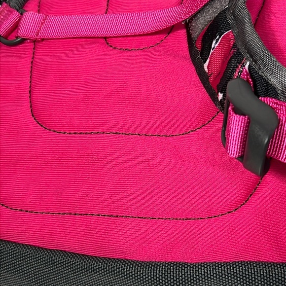 The North Face kids Sprout backpack pink black - Picture 4 of 9